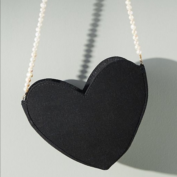 Anthropologie Handbags - DONNI Heart ❣ Bag